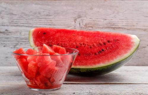 生龙国际吃瓜,揭秘娱乐圈的“吃瓜”风云