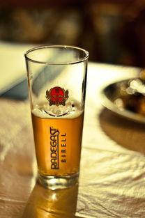 吃瓜穷游,穷游路上的吃瓜奇遇记